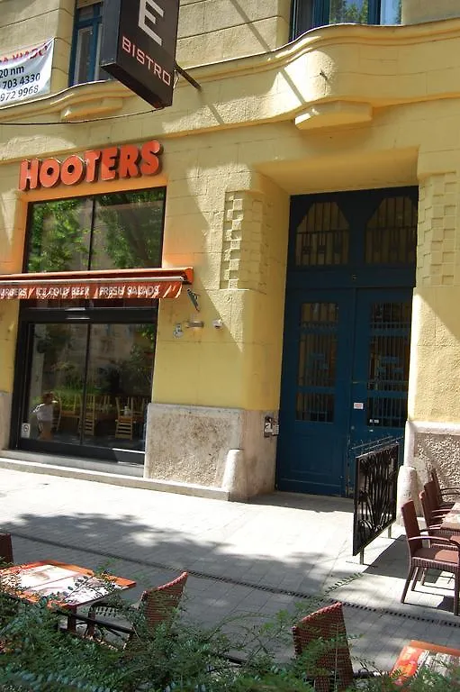 Symphony Apartments Budapeste Hungria